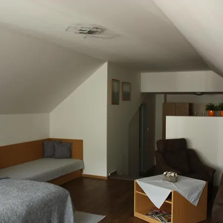 U Kraliku Gasthof 3*