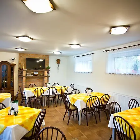 U Kraliku Гостевой дом 3*