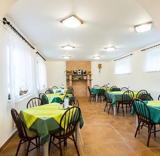 U Kraliku 3* Kurdějov